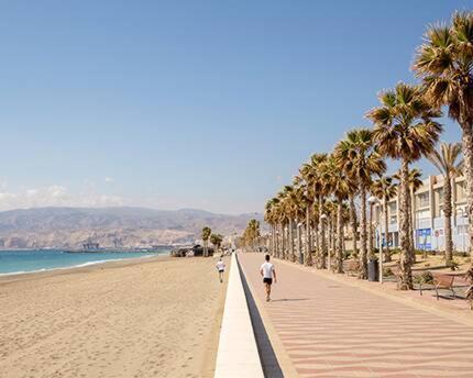 ¡Como En Casa! Precioso Apartamento En Almeria Luaran gambar